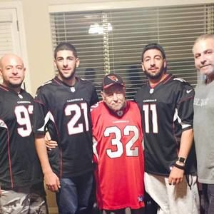 Meet your Posher, Issa